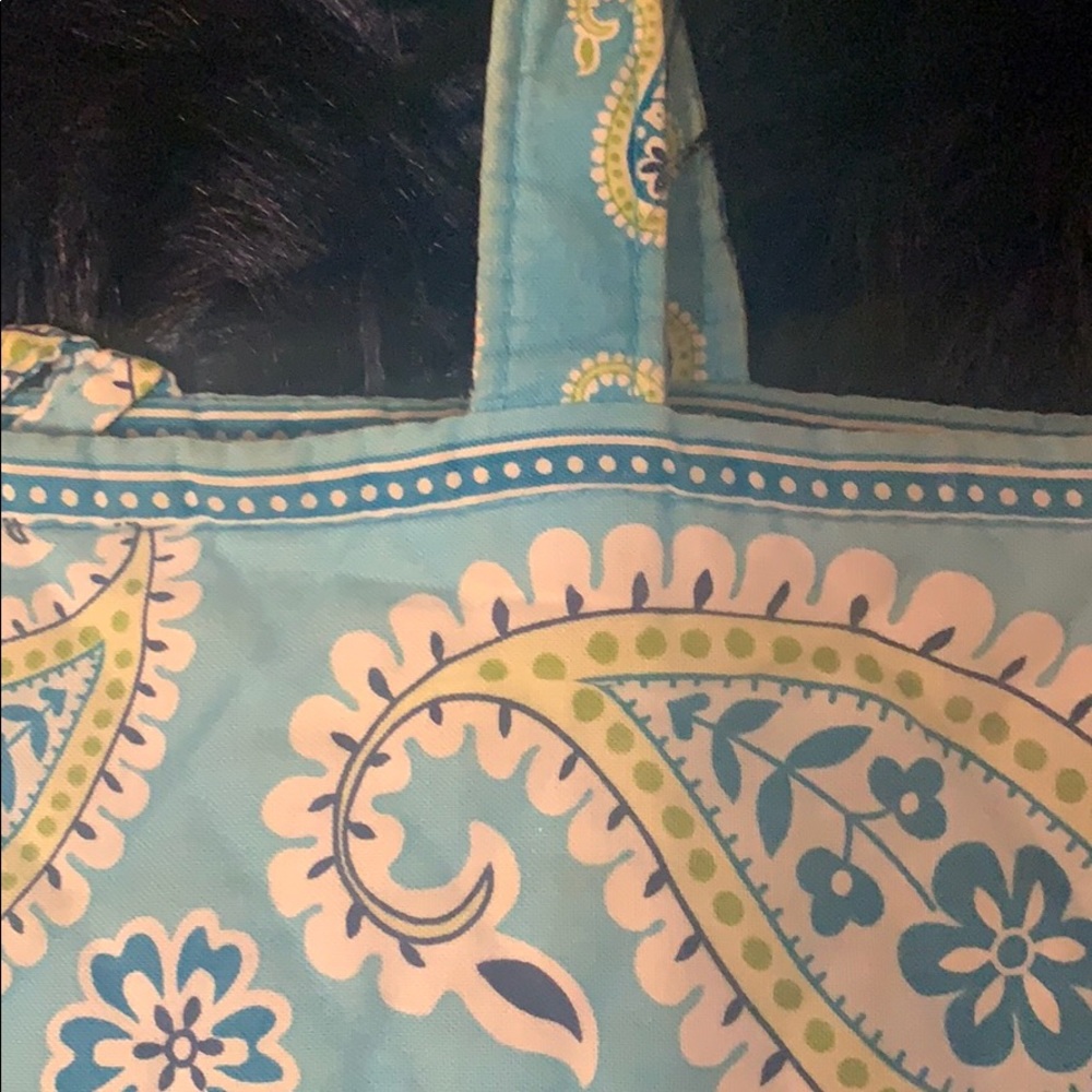 Vera Bradley tote in Great Condition - Picture 4 of 4